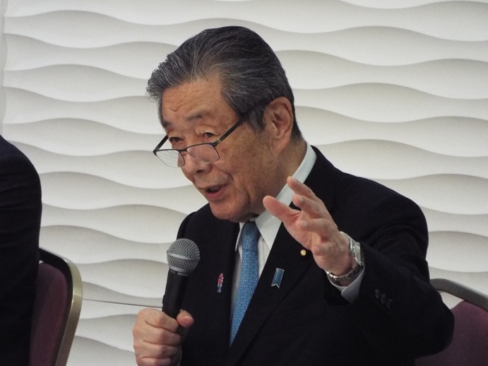 県選出国会議員を囲む昼食懇談会の写真