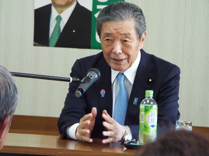 国分木原地区ミニ国政報告会の写真