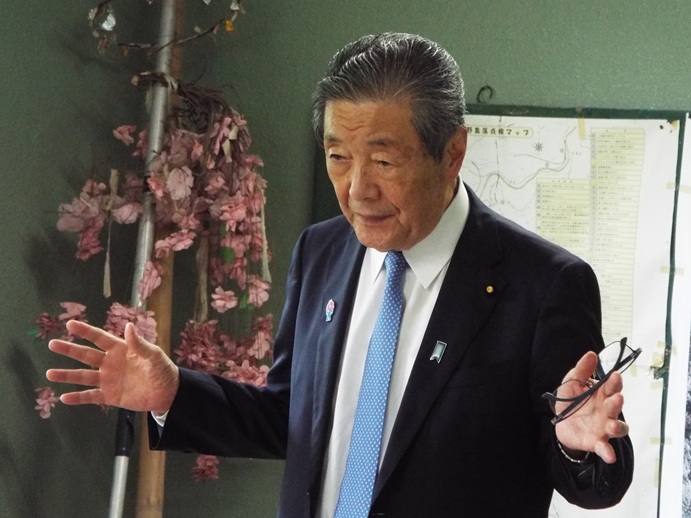 牛根岳野集落の皆様と交流会の写真