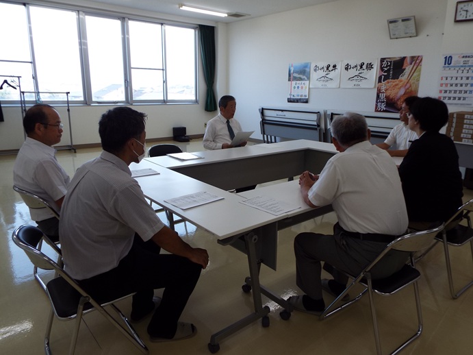 視察の写真