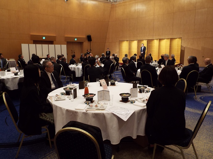 建設業協会加治木支部忘年会の写真