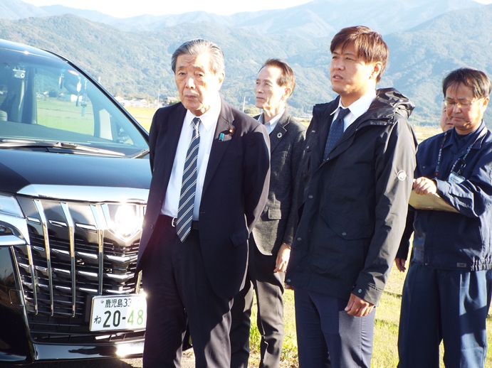 農業農村整備事業視察の写真