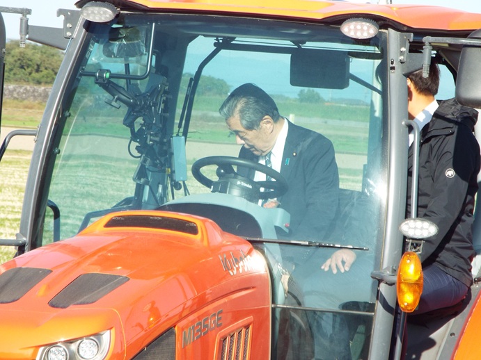 農業農村整備事業視察の写真