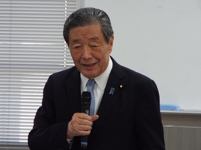 霧島市議会の皆様と意見交換会の写真