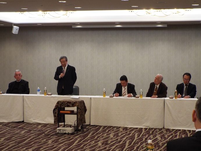 鹿児島県自動車整備政治連盟政経懇談会の写真