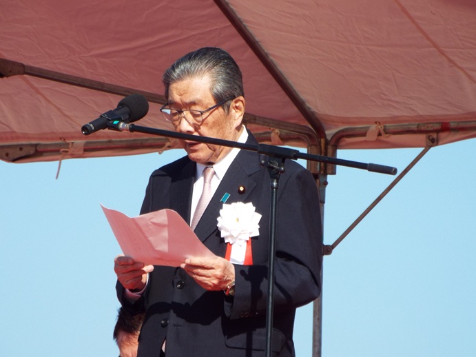 自衛隊国分駐屯地創立70周年及び第12普通科連隊創隊74周年記念観閲式の写真