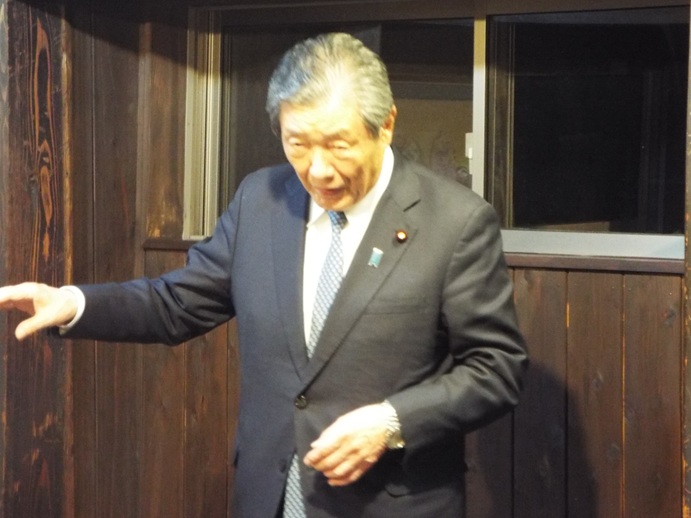 自民党串良支部役員会の写真