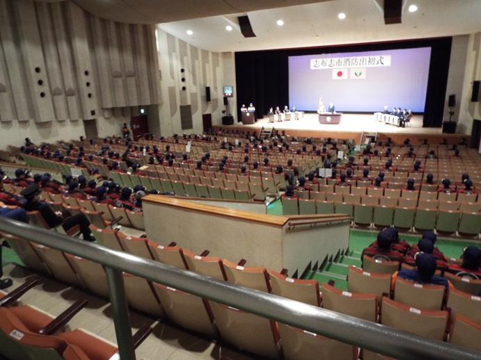 志布志市消防出初式の写真